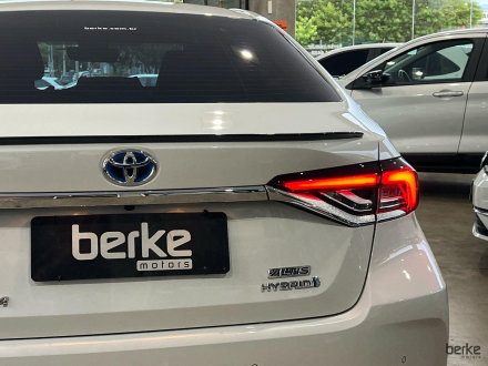 Corolla Altis 1.8 16V Aut. (Híbrido) 