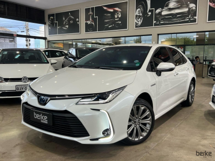 Corolla Altis 1.8 16V Aut. (Híbrido) 
