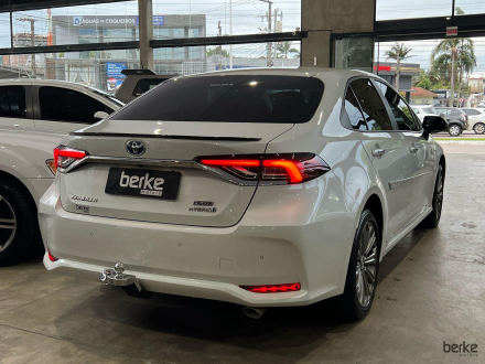 Corolla Altis 1.8 16V Aut. (Híbrido) 